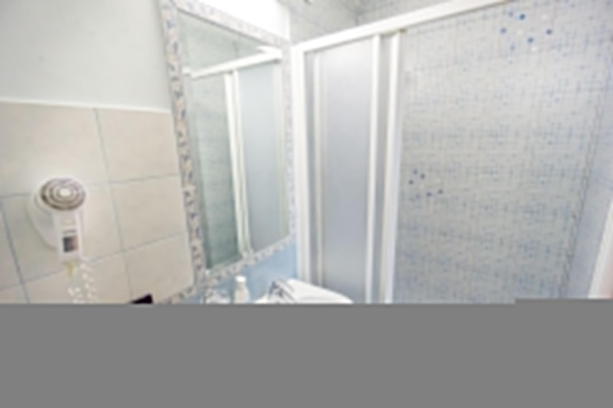 Funny Palace Hostel Рим Экстерьер фото